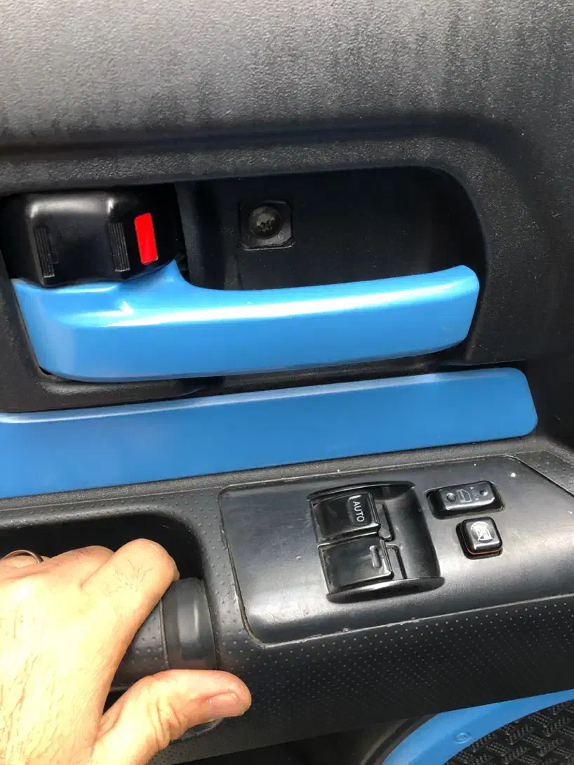 تعمیر کلید تنظیم صندلی دنا dena دنا پلاس|قطعات یدکی و لوازم جانبی|تهران, کوی بیمه|دیوار