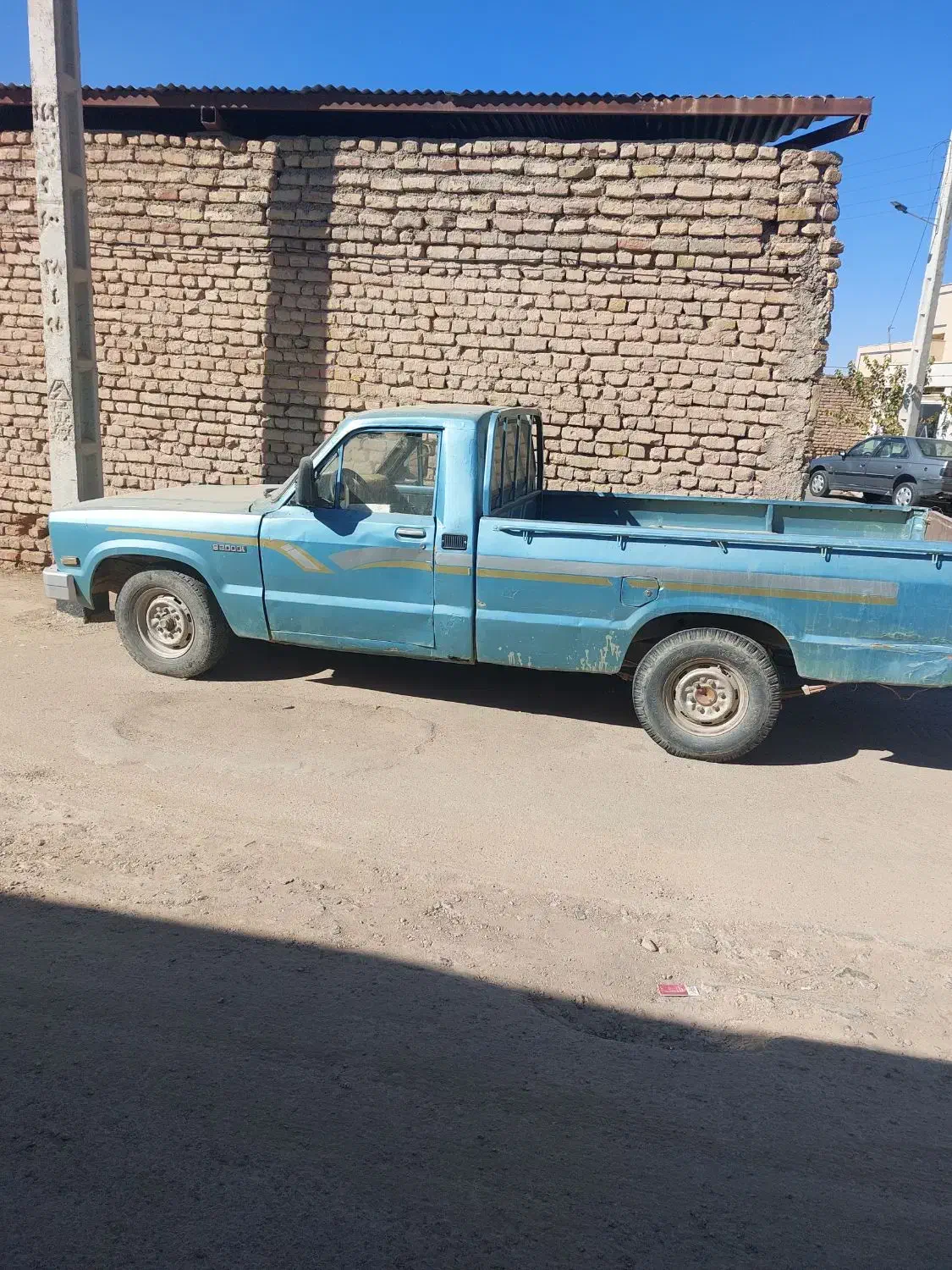 مزدا ۱۶۰۰ مدل ۶۹|خودرو سواری و وانت|قائن, |دیوار