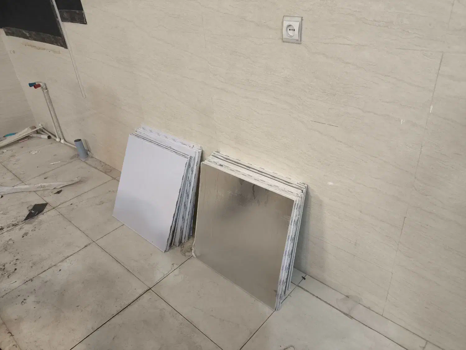 فروش تعدای تایل سقف سبک ۱۱ متر نو|مصالح و تجهیزات ساختمان|ارزوئیه, |دیوار