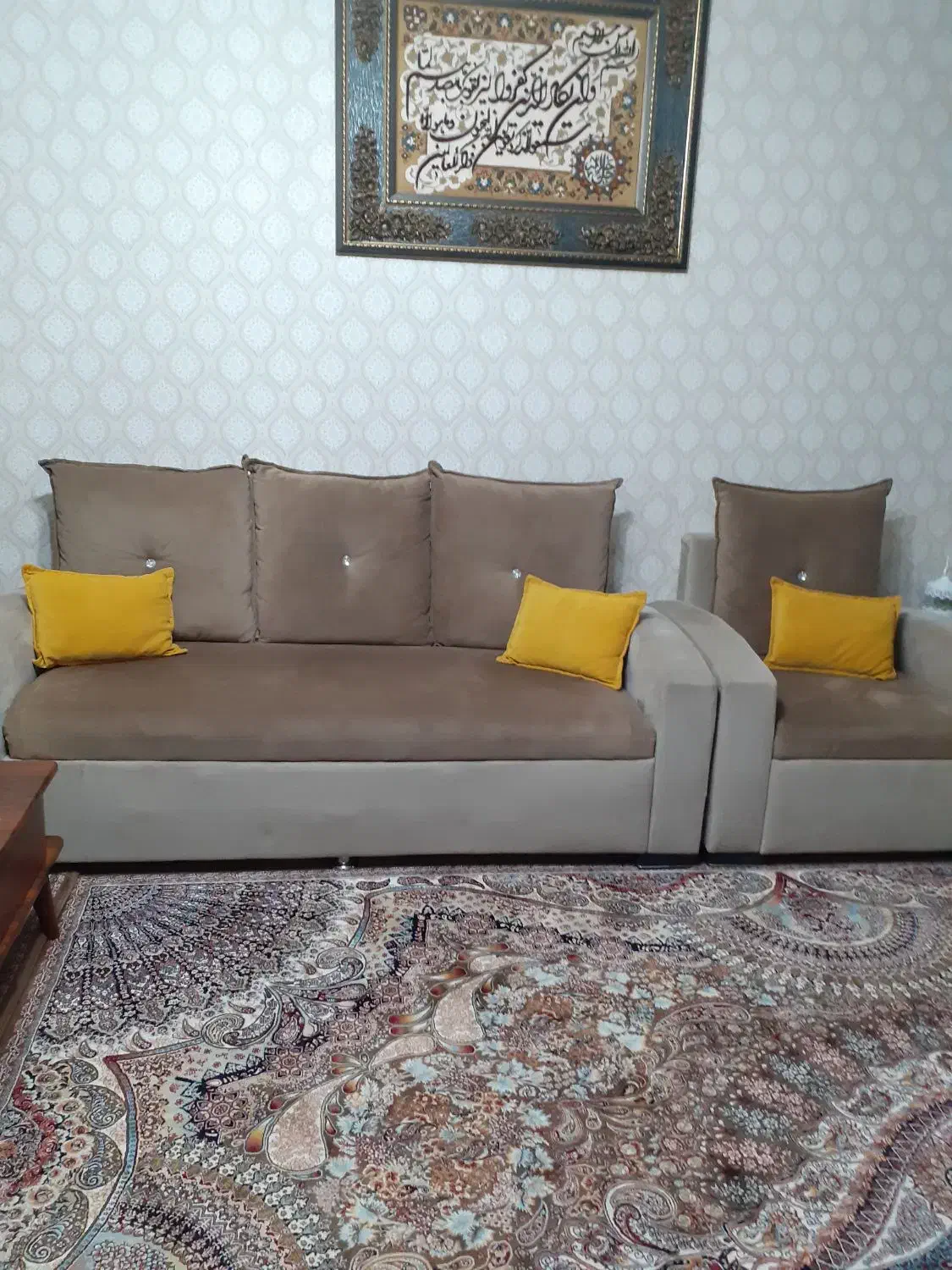 مبل|مبلمان خانگی و میز عسلی|رشت, پاره بیجار|دیوار