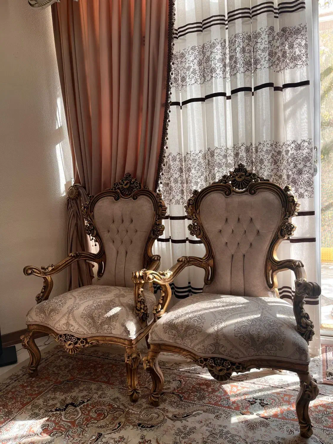 مبل۹ وناهارخوری ۸نفره چوب راش گرجستان|مبلمان خانگی و میز عسلی|شاهین‌شهر, طالقانی|دیوار