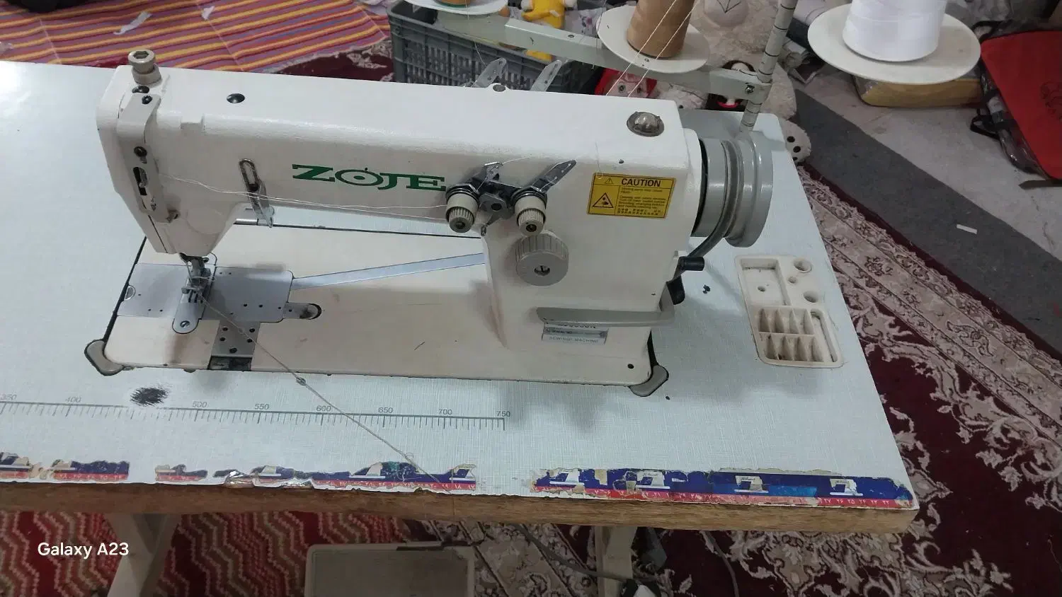 فروش فوری چرخ دوسوزنه زوجی کم کار ودر حد|چرخ خیاطی و ریسندگی|قائن, |دیوار