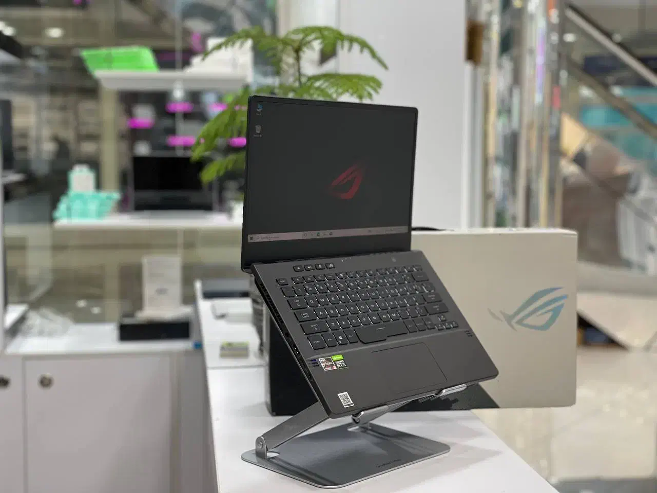 فروش لپتاپهای ۱۶ اینچی مناسب ترید/حسابداری/دانشجو|رایانه همراه|تهران, میرداماد|دیوار