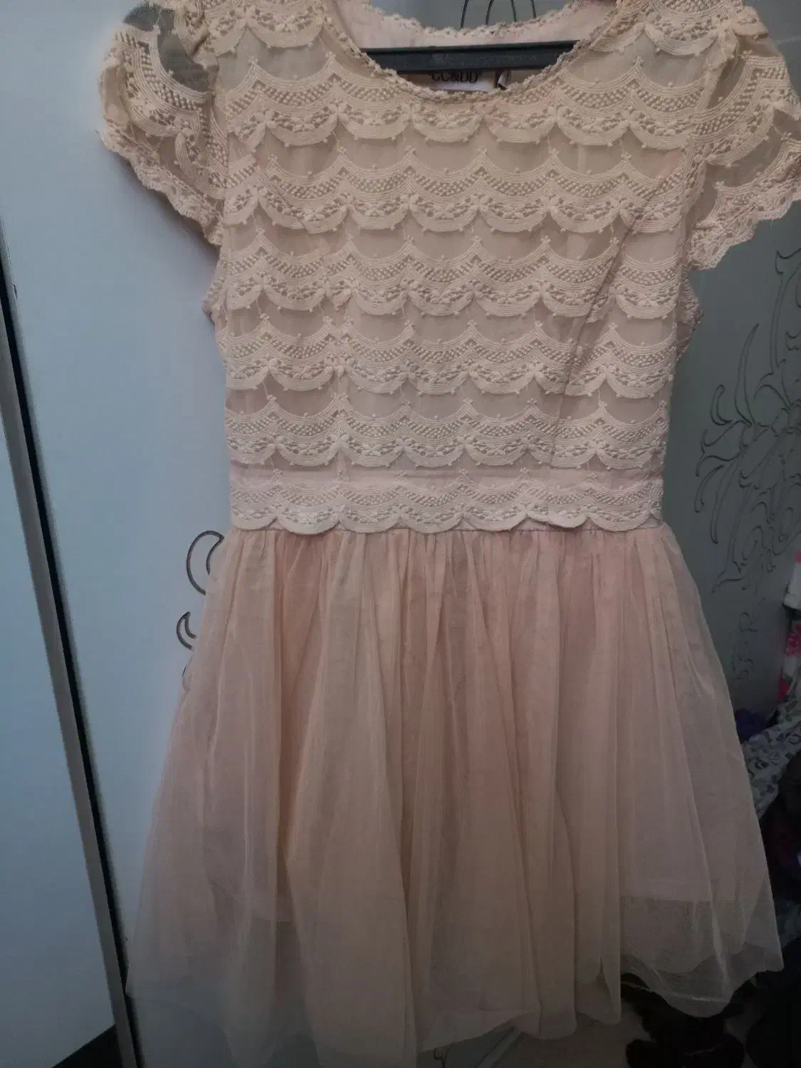 چند دست لباس مجلسی در حد نو|لباس|بروجن, |دیوار