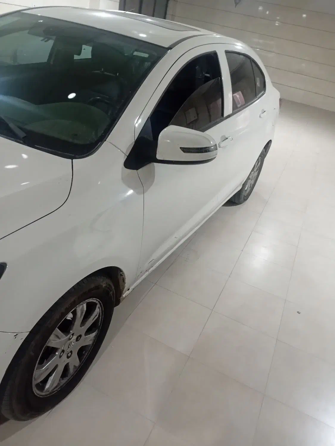 شاهین ۴۰۱ سانروفدار|خودرو سواری و وانت|قم, سراجه (۱۵ خرداد)|دیوار