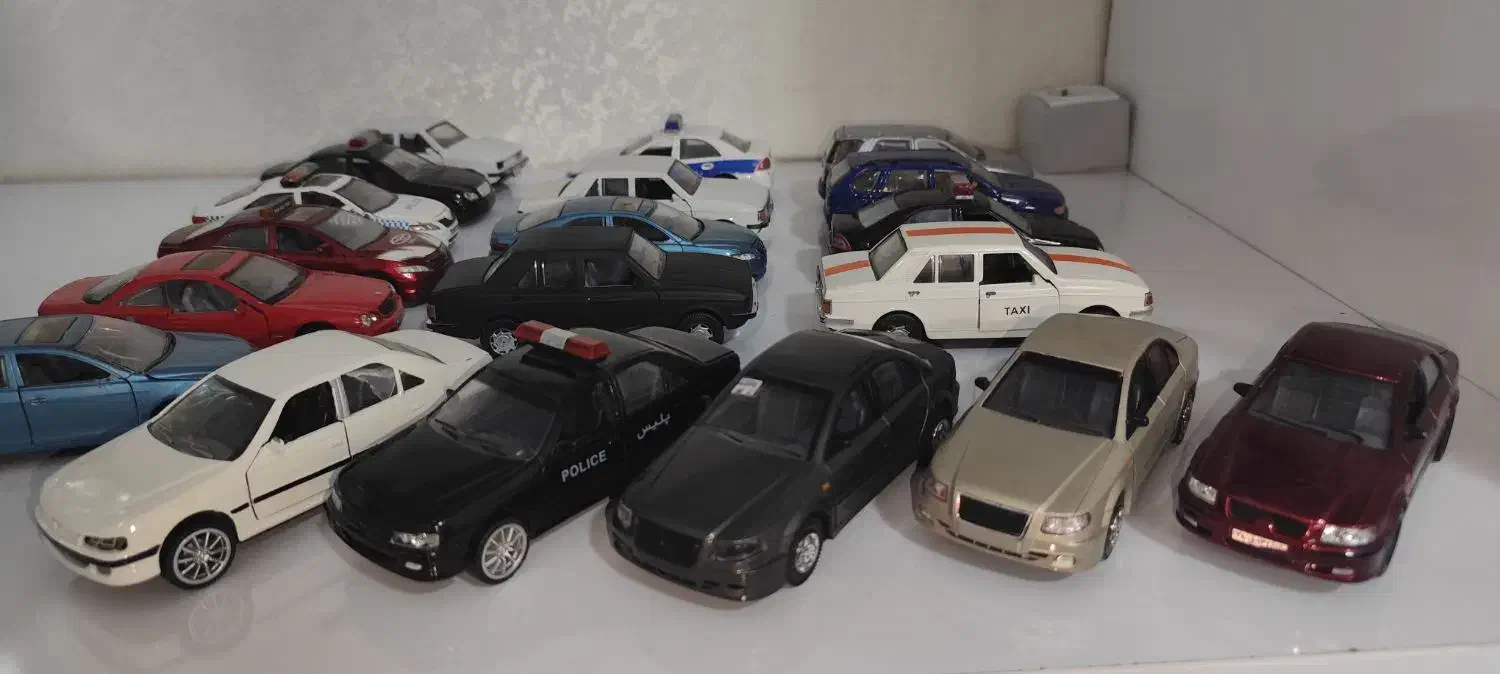 ۱۹ عدد ماکت ماشین فلزی پگاه استار و سانیساید|اسباب‌‌بازی|شاهین‌شهر, فردوسی|دیوار