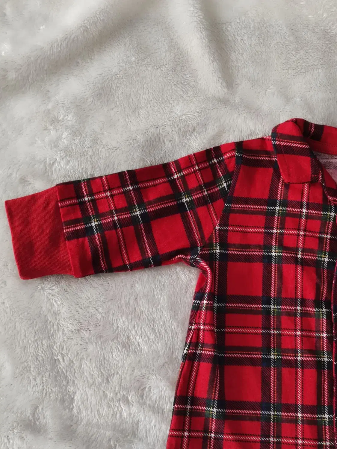 لباس بچگانه کریسمسی و یلدایی|کفش و لباس بچه|مبارکه, |دیوار