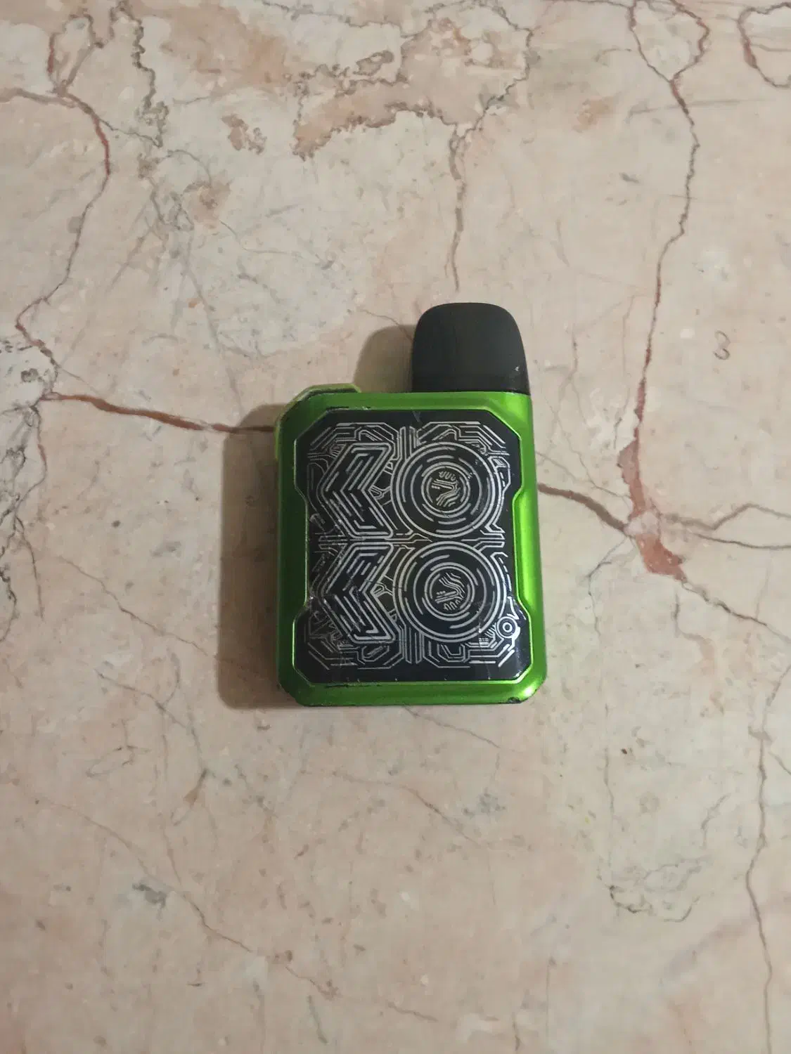 ویپ اصل فقت بخاطر اینکه سریش خرابه انقد ارزون میدم|زیورآلات و اکسسوری|رشت, کوی فکوری|دیوار