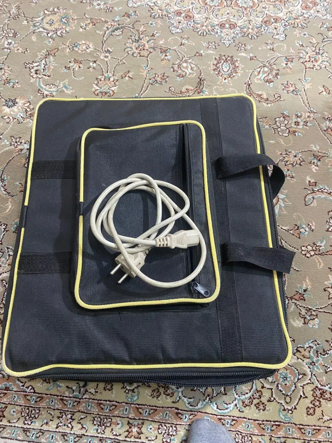 میکسر مونتاربو|آلات موسیقی|شیروان (خراسان), |دیوار