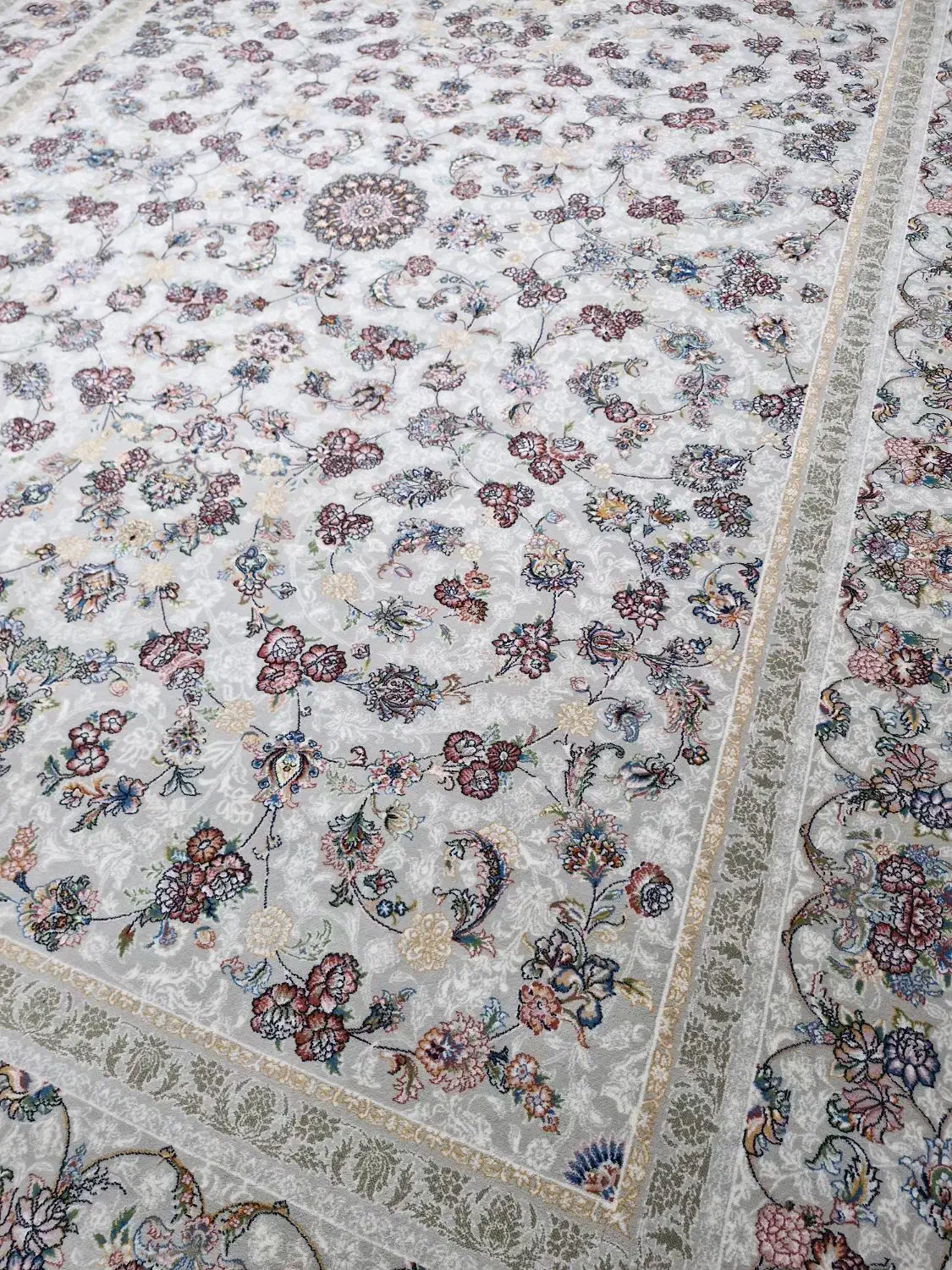 جفت۹متری افشان،۷۰۰شانه تراکم۲۵۵۰،فرش فراشی(شعبه۲)|فرش|مشهد, فاطمیه|دیوار