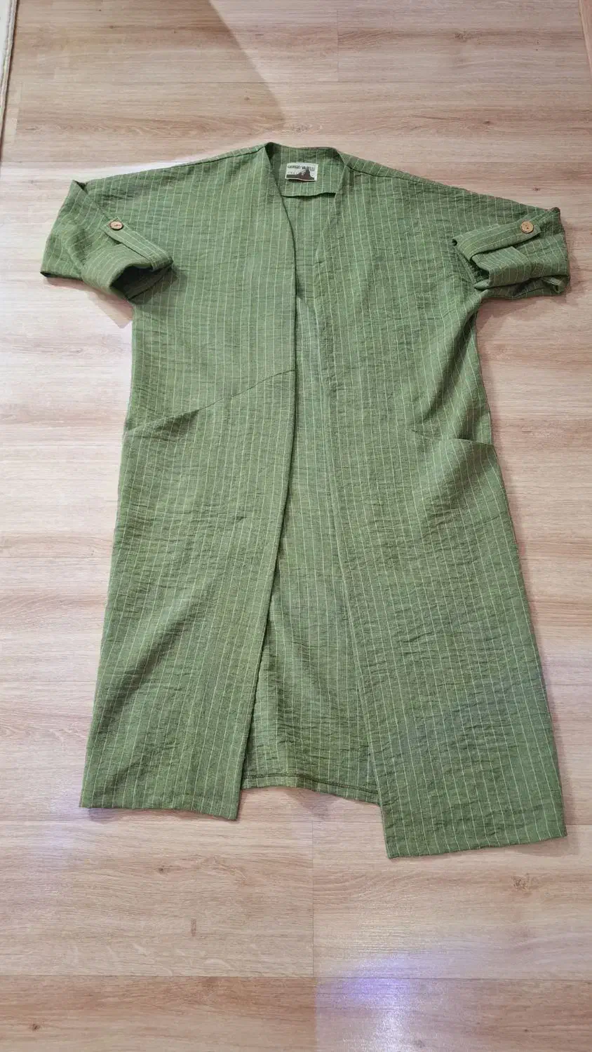 مانتو|لباس|میانه, |دیوار