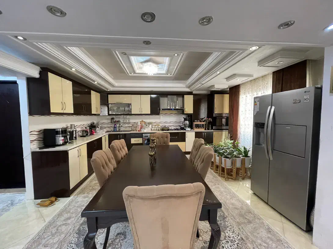 اجاره اپارتمان ۱۴۰ متر /تک واحده /میدان نماز|اجارهٔ آپارتمان|تالش, هشتپر|دیوار