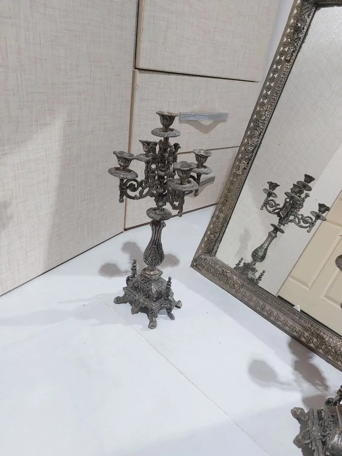 آینه و شمعدان|بوفه، ویترین، کنسول|رشت, کوی مهر|دیوار