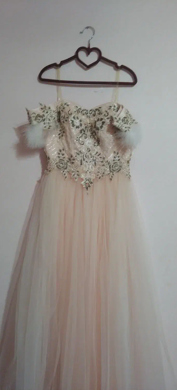 لباس مجلسی در حد نو|لباس|محلات, |دیوار