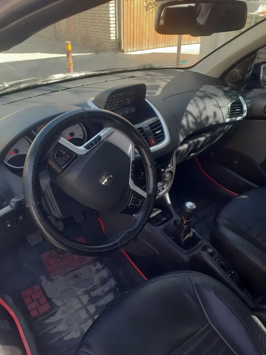 ۲۰۷ پاناراما ارتقا یافته|خودرو سواری و وانت|یزد, |دیوار