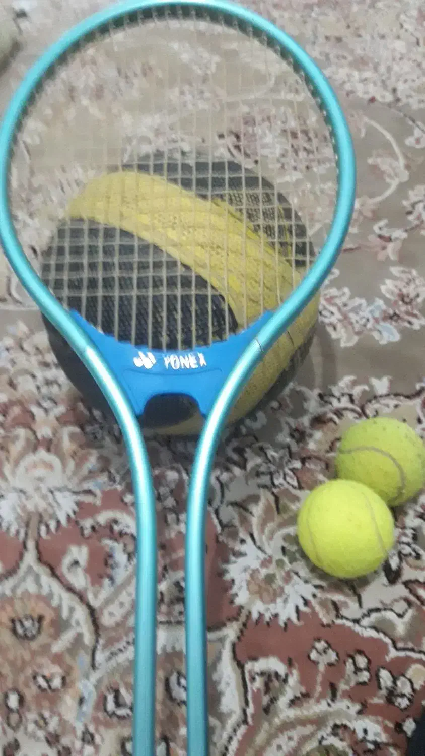 راکت تنیس YONEX|ورزشهای توپی|تهران, کرمان|دیوار