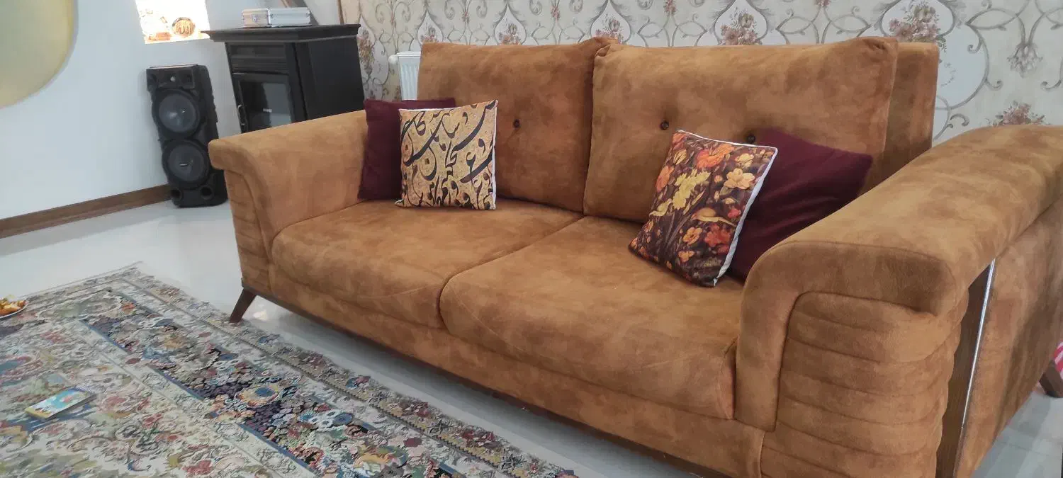 مبل راحتی|مبلمان خانگی و میز عسلی|مشهد, تربیت (صدف)|دیوار