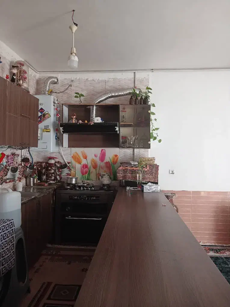 اپارتمان ۲خوابه طبقه دوم ورودی مستقل فروش فوری|فروش آپارتمان|شیراز, قلعه نو|دیوار