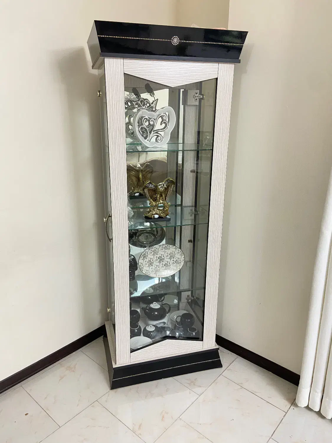 ویترین ام دی اف|بوفه، ویترین، کنسول|رشت, کوی مهر|دیوار