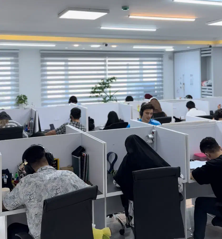 استخدام کارشناس فروش تلفنی درآمد بالا از ماه اول|استخدام بازاریابی و فروش|ارومیه, |دیوار