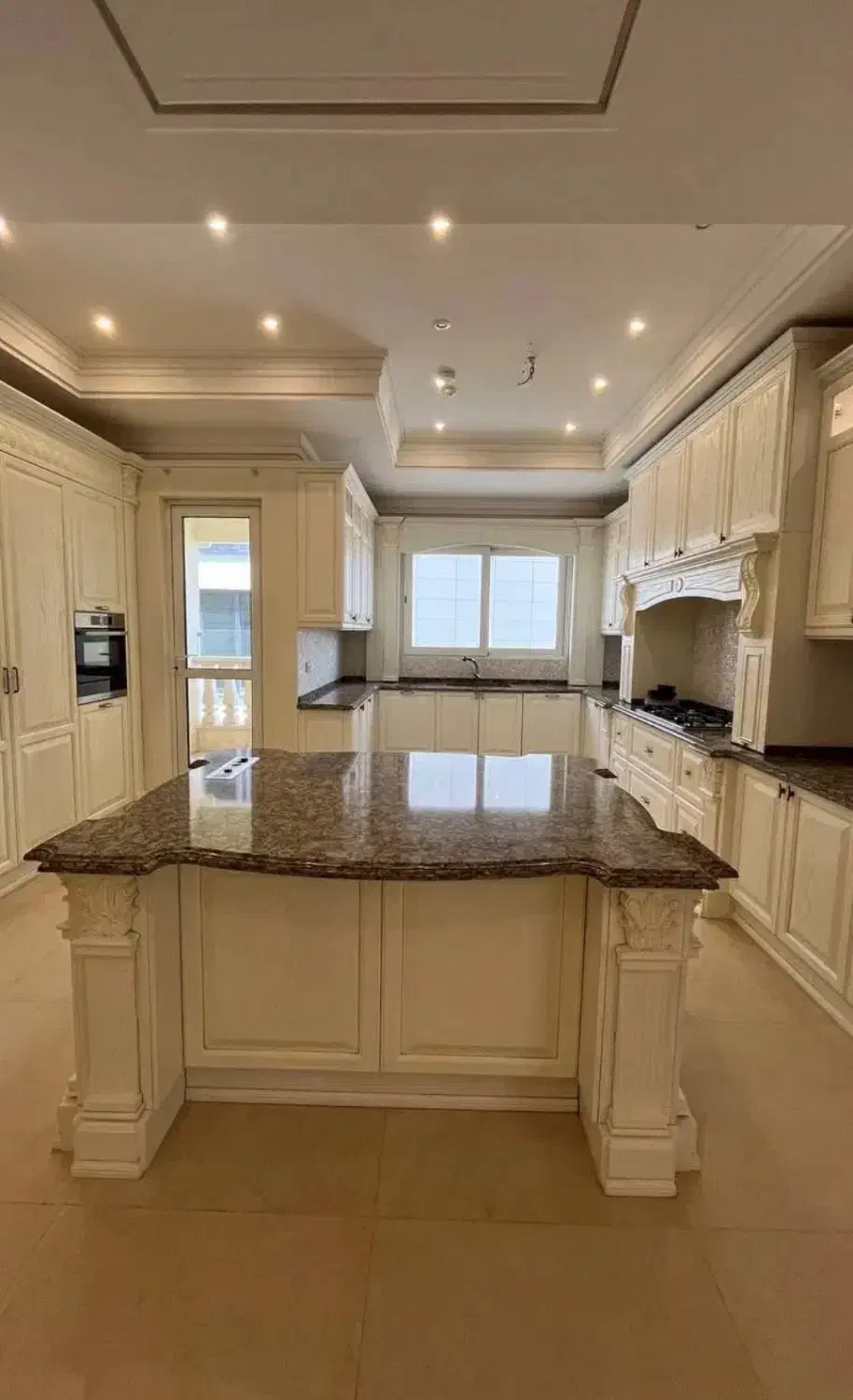 ۲۵۰متر/۳خواب/صفر*مهرآباد|اجارهٔ آپارتمان|اصفهان, مهرآباد|دیوار