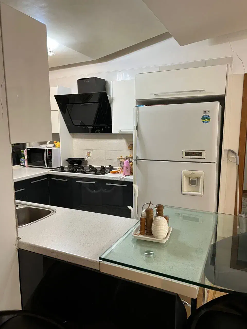 ۱۰۰متر فول امکانات