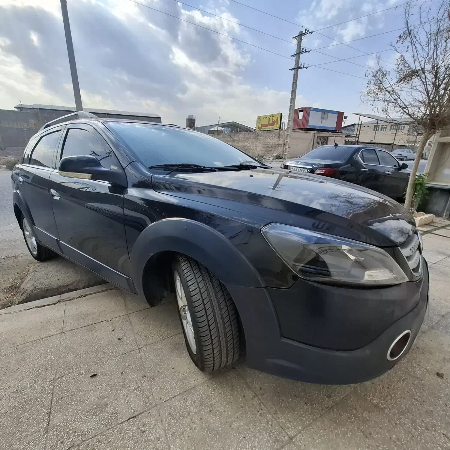 h30 کراس مدل 97 درجه یک|خودرو سواری و وانت|قم, انصار‌الحسین|دیوار