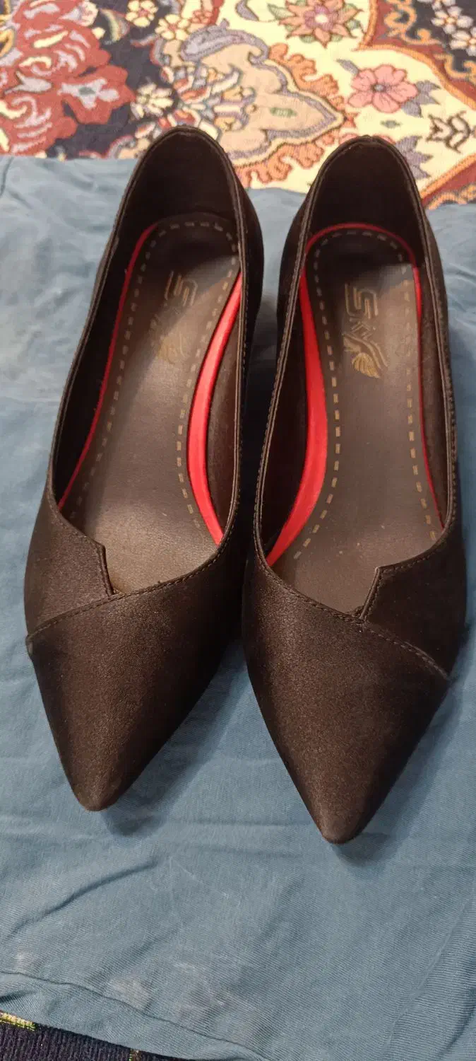 کفش زنانه مجلسی سایز۳۸وکتونی مردانه سایز۴۰|کیف، کفش، کمربند|محمدشهر, شهرک پیام (مهرالبرز)|دیوار