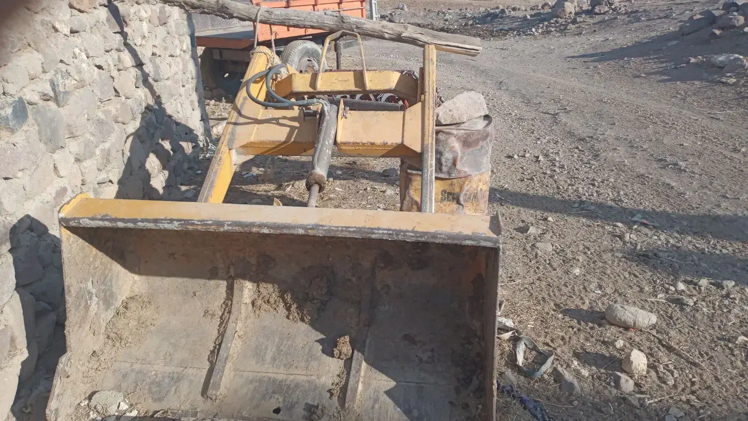 بیل جلو تراکتور|ماشین‌آلات صنعتی|چاراویماق, |دیوار