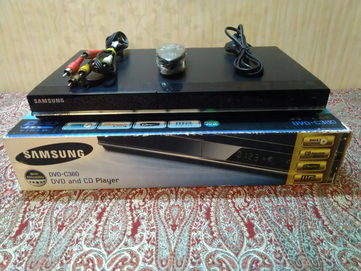 دستگاه دی وی دی پلیر سامسونگ با جعبه، کنترل و کابل|پخش‌کننده DVD و ویدیو|تهران, یوسف‌آباد|دیوار