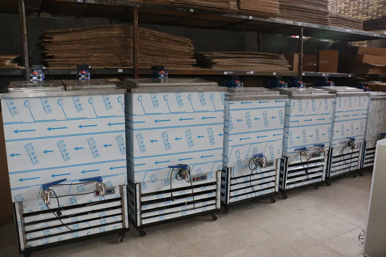 یخچال نگهداری شیر سردکن شیرسردکن سرد کن 300|فروشگاه و مغازه|ساری, |دیوار