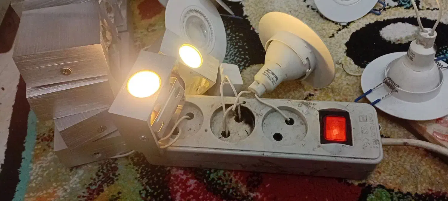 کابل سیار لامپ الایدی|ریسه و چراغ تزئینی|یزد, |دیوار