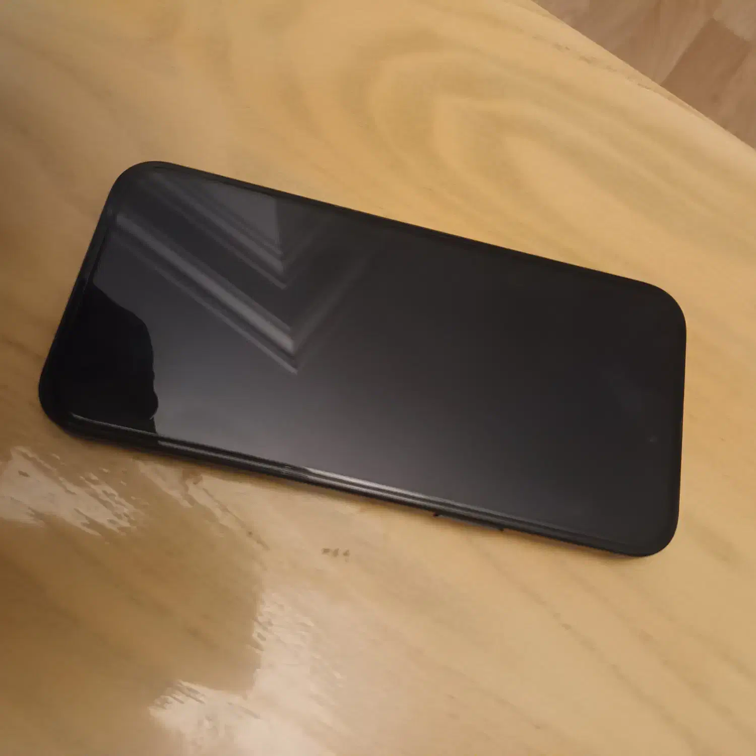 ایفون ۱۵ پلاس|موبایل|تهران, فلسطین (میدان انقلاب)|دیوار