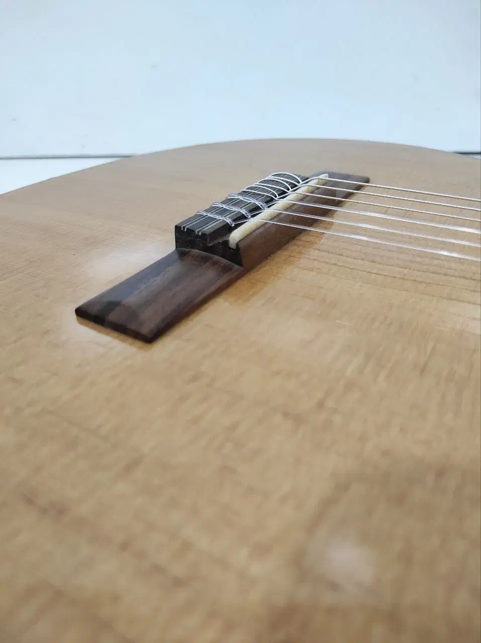 گیتار گیبسون کلاسیک تین بادی پیکاپ‌دار|گیتار، بیس، امپلیفایر|تهران, استقلال|دیوار