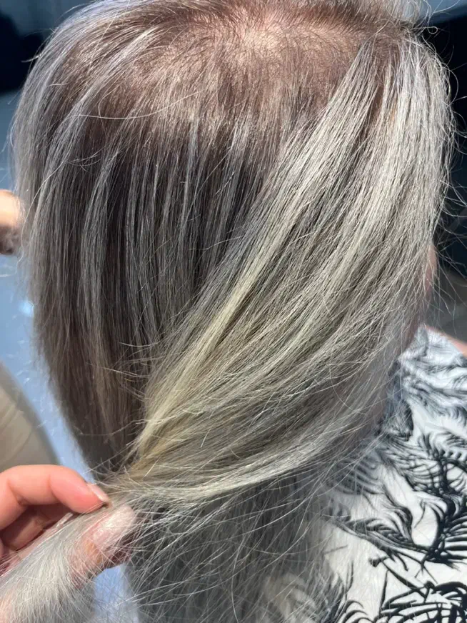 مدل برای امبره|خدمات آرایشگری و زیبایی|رشت, دیلمان|دیوار