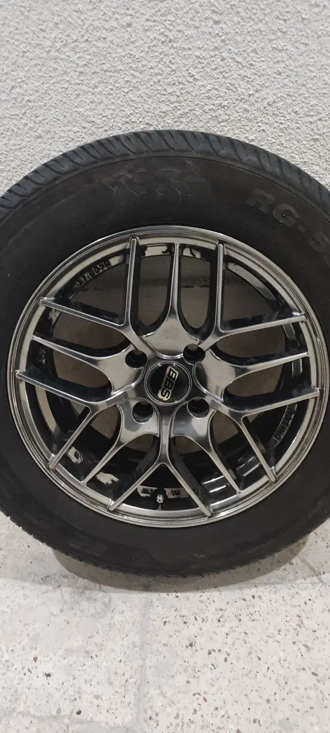 رینگ و لاستیک اسپرت|قطعات یدکی و لوازم جانبی|تهران, بوستان شیان|دیوار