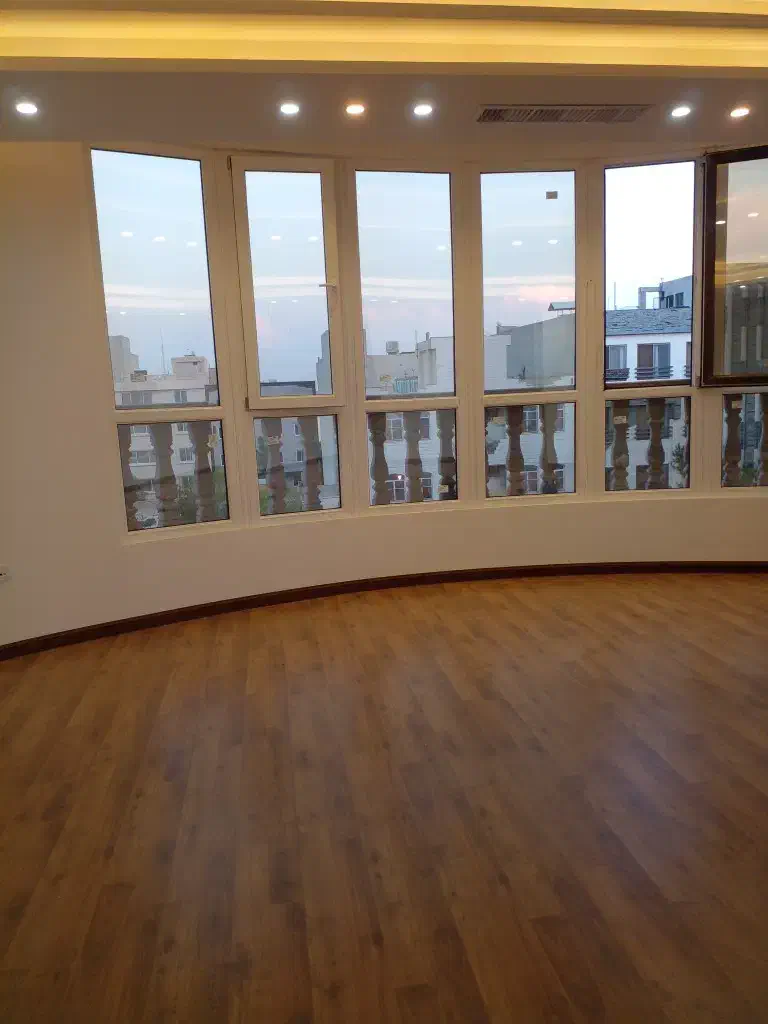 نصب و نصاب قرنیز پارکت کفپوش ماربل شیت ترمو وال و|خدمات پیشه و مهارت|سمنان, |دیوار