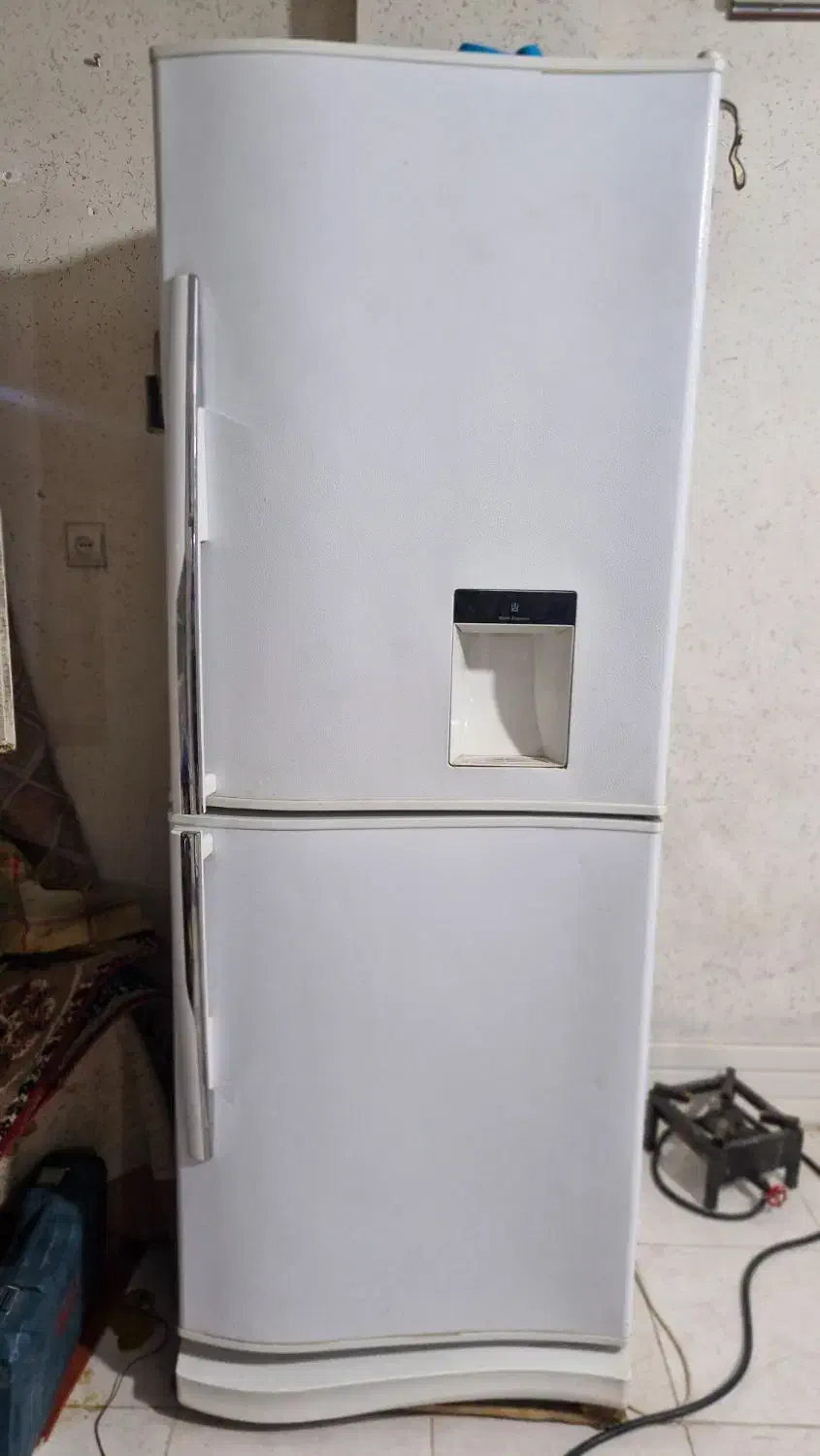 یخچال و فریزر|یخچال و فریزر|فولادشهر, B2|دیوار