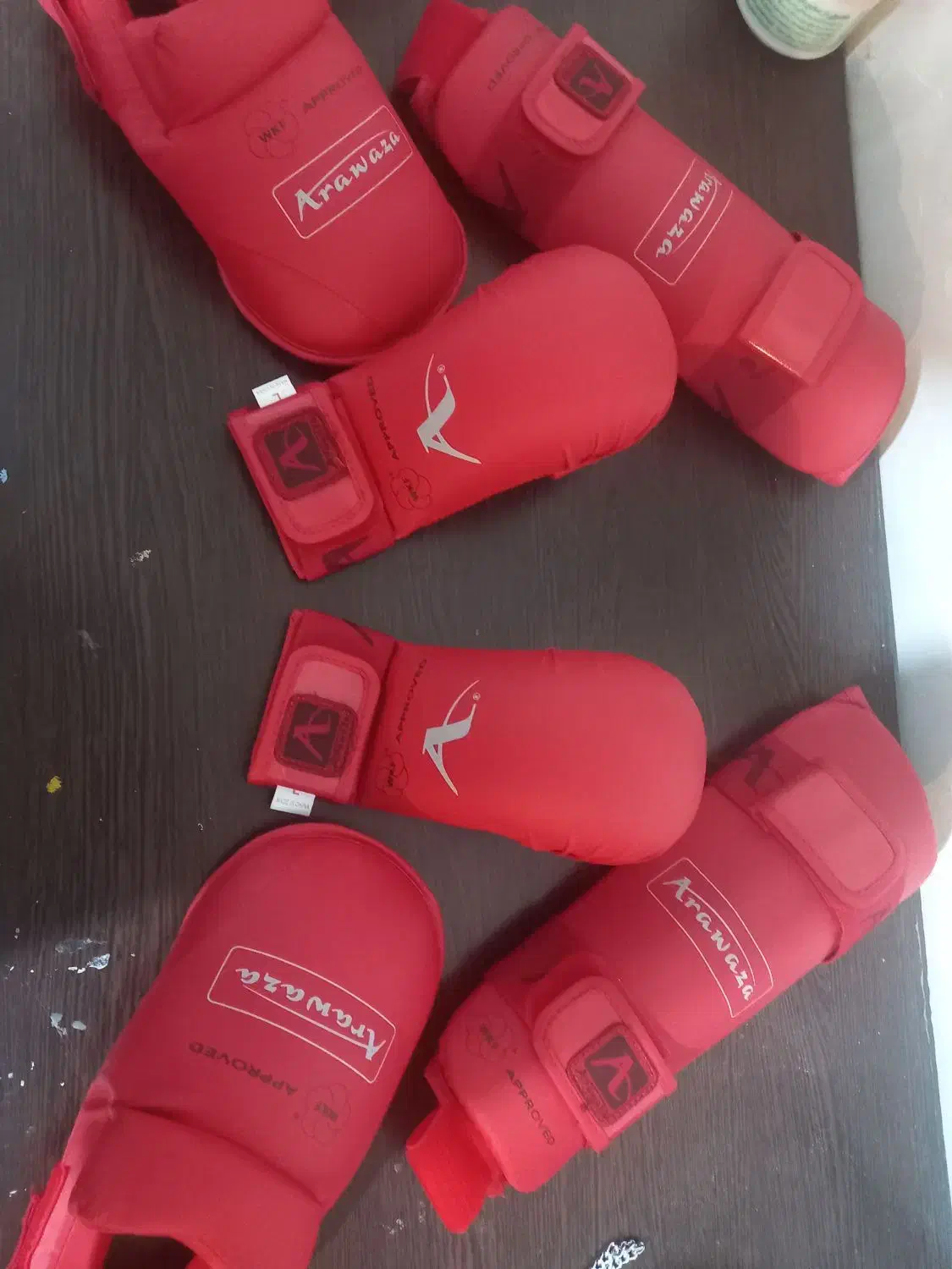 دستکش روپایی آراوازا اصل|تجهیزات ورزشی|سیرجان, |دیوار