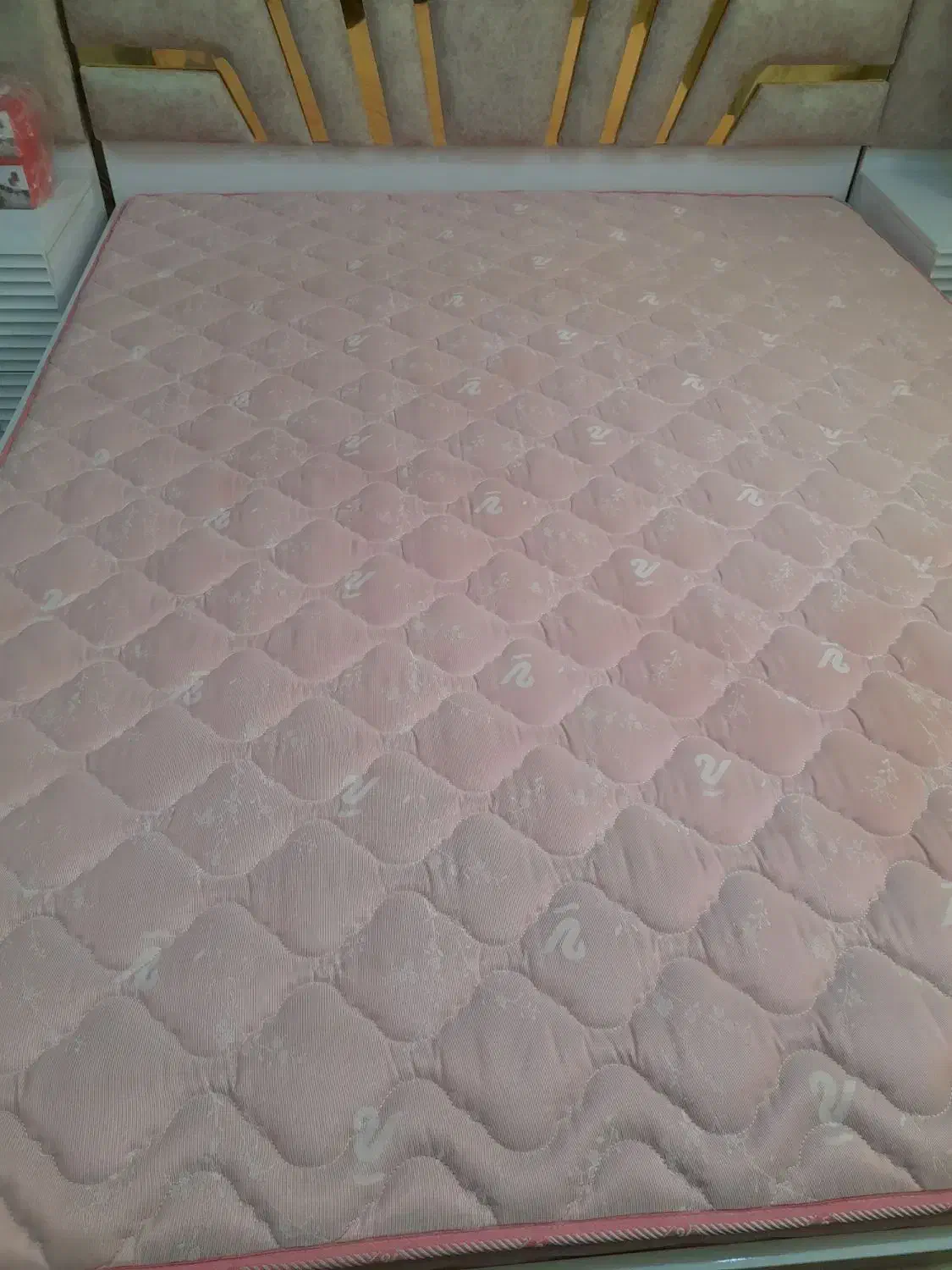 تشک دونفره کاملا سالم وبدون لکه|تشک تختخواب|اهواز, کیان اباد|دیوار