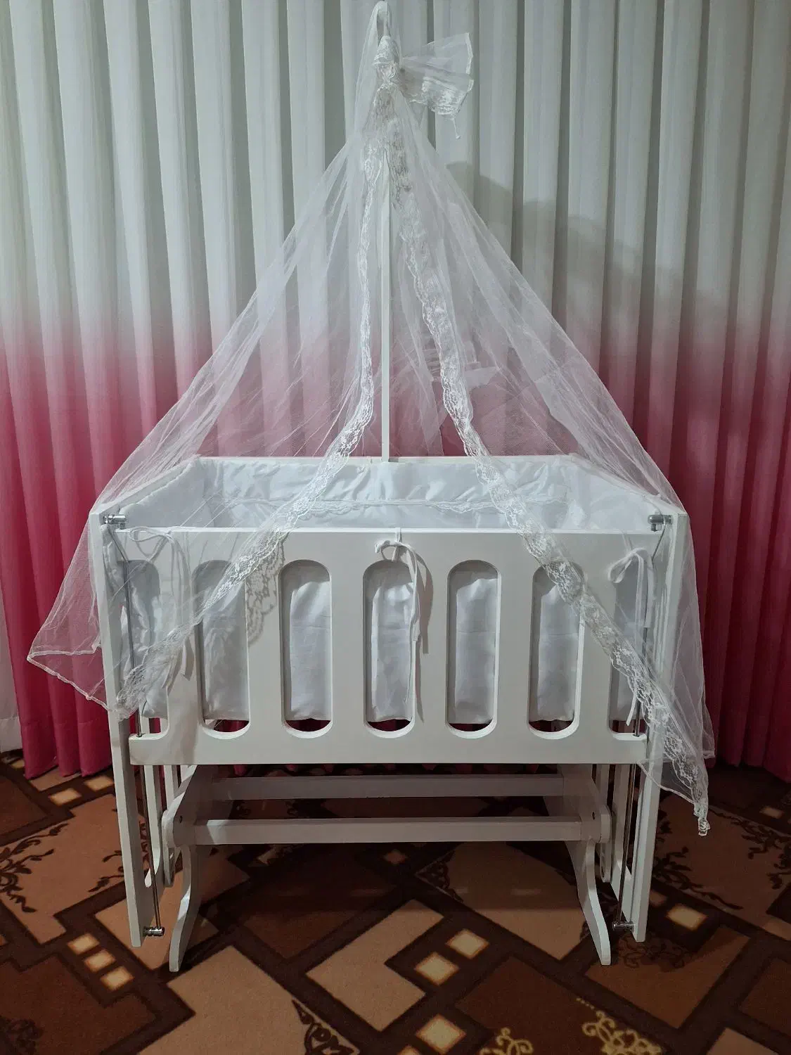 تخت کنار مادر|تخت و صندلی بچه|گنبد کاووس, |دیوار