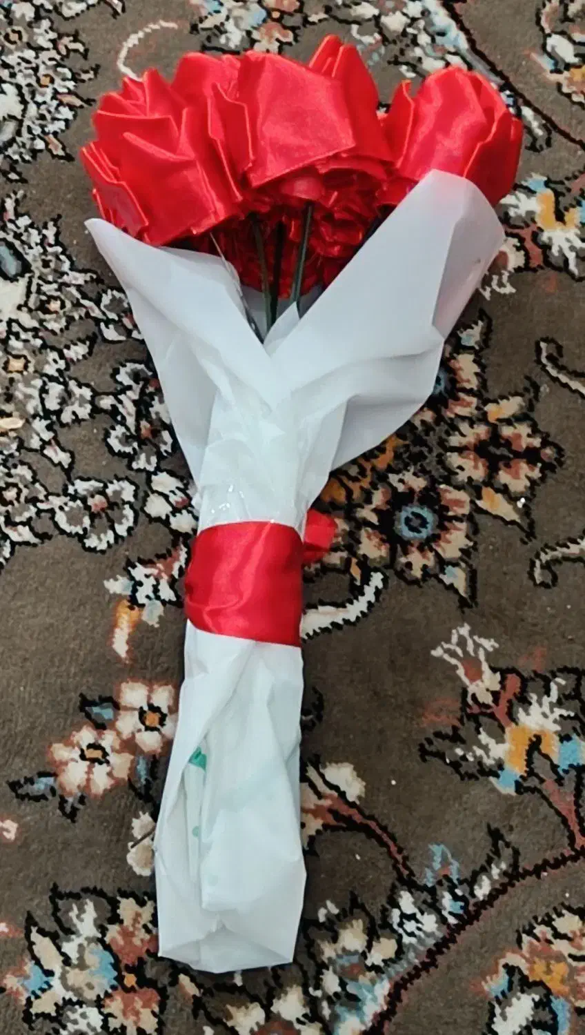 گل یلدای|گل مصنوعی|زاهدان, |دیوار