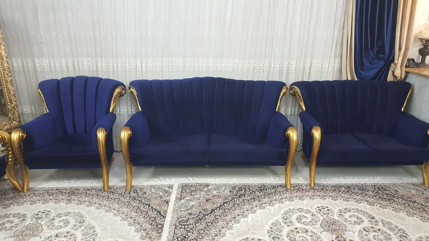 مبلمان ۹نفره بسیارتمیز|مبلمان خانگی و میز عسلی|قم, سراجه (۱۵ خرداد)|دیوار