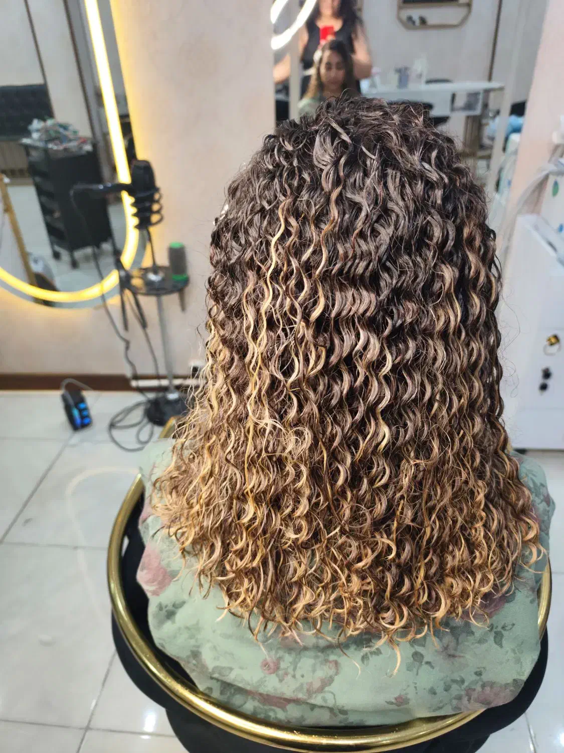 خدمات تخصصی فر دائم|خدمات آرایشگری و زیبایی|قدس, شهر‌قدس|دیوار