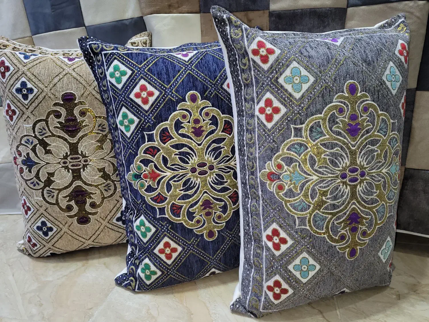 روبالشتی شانل، برگ بالش،پارچه ضخیم خارجی|رختخواب، بالش، پتو|بانه, |دیوار