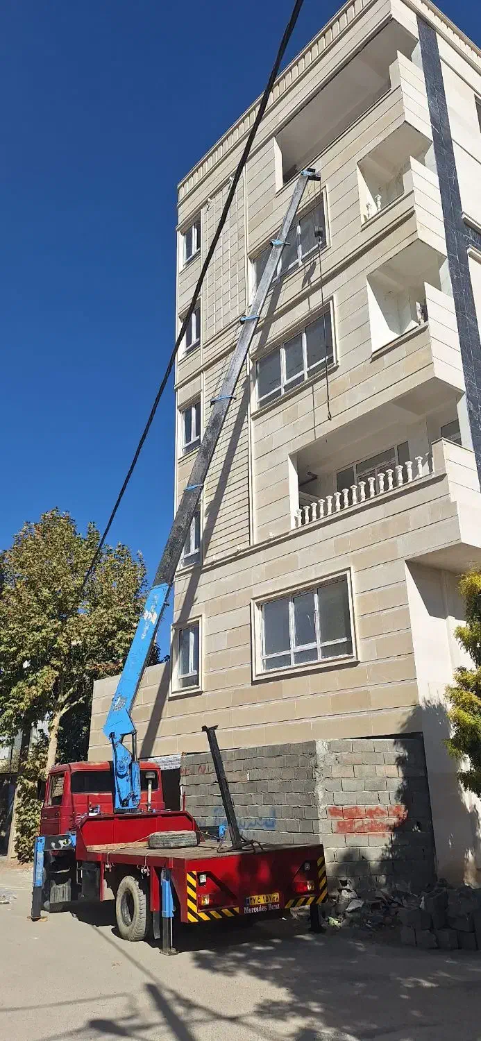 جرثقیل خاور ارتفاع 17 متر جرثقیل هفت تن 32 متر|خدمات حمل و نقل|کرمانشاه, |دیوار