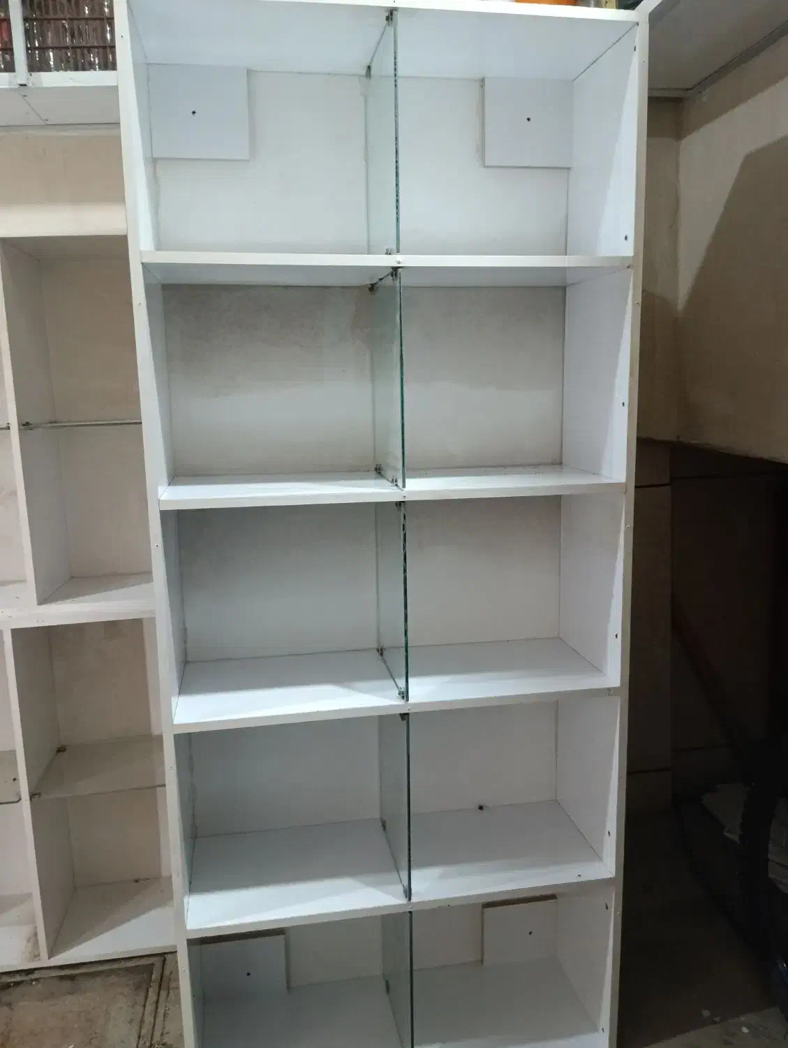 بوفه و کمد مغازه|بوفه، ویترین، کنسول|سقز, |دیوار