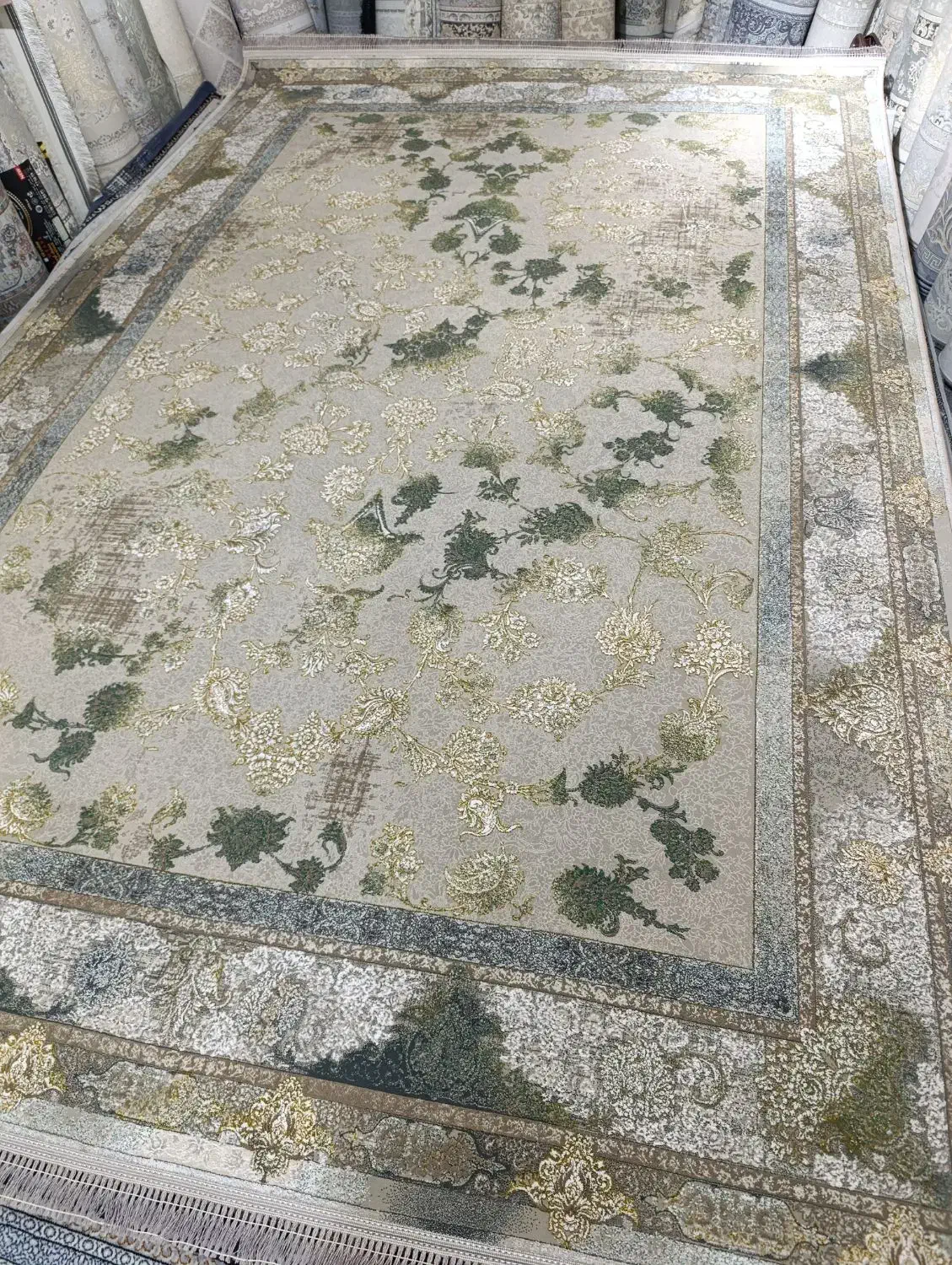 ۱۲۰۰ شانه های بینظیر|فرش|سقز, |دیوار