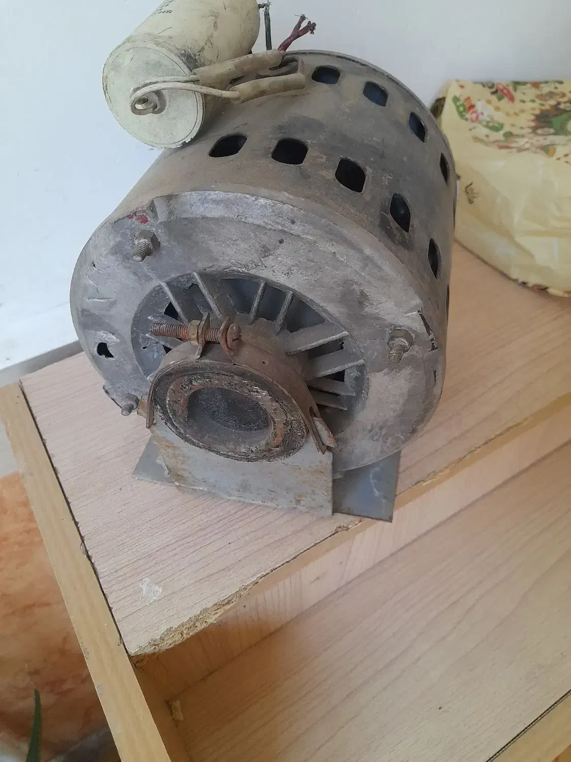 دینام کهنه شور|ماشین لباسشویی و خشک‌کن لباس|مرند, |دیوار