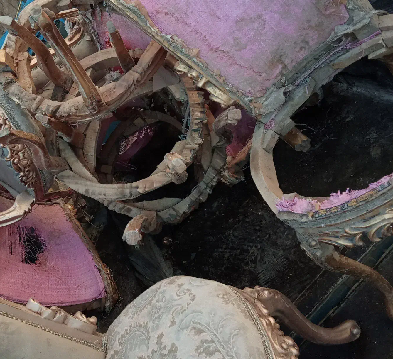 میز ی ناهار خوری نصف قیمت|میز و صندلی غذاخوری|خنداب, |دیوار